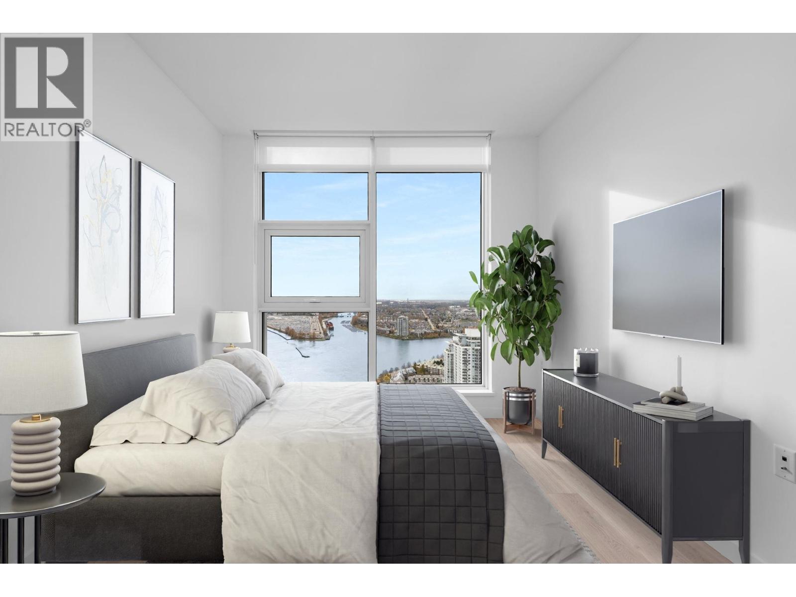 4001 680 QUAYSIDE DRIVE, New Westminster