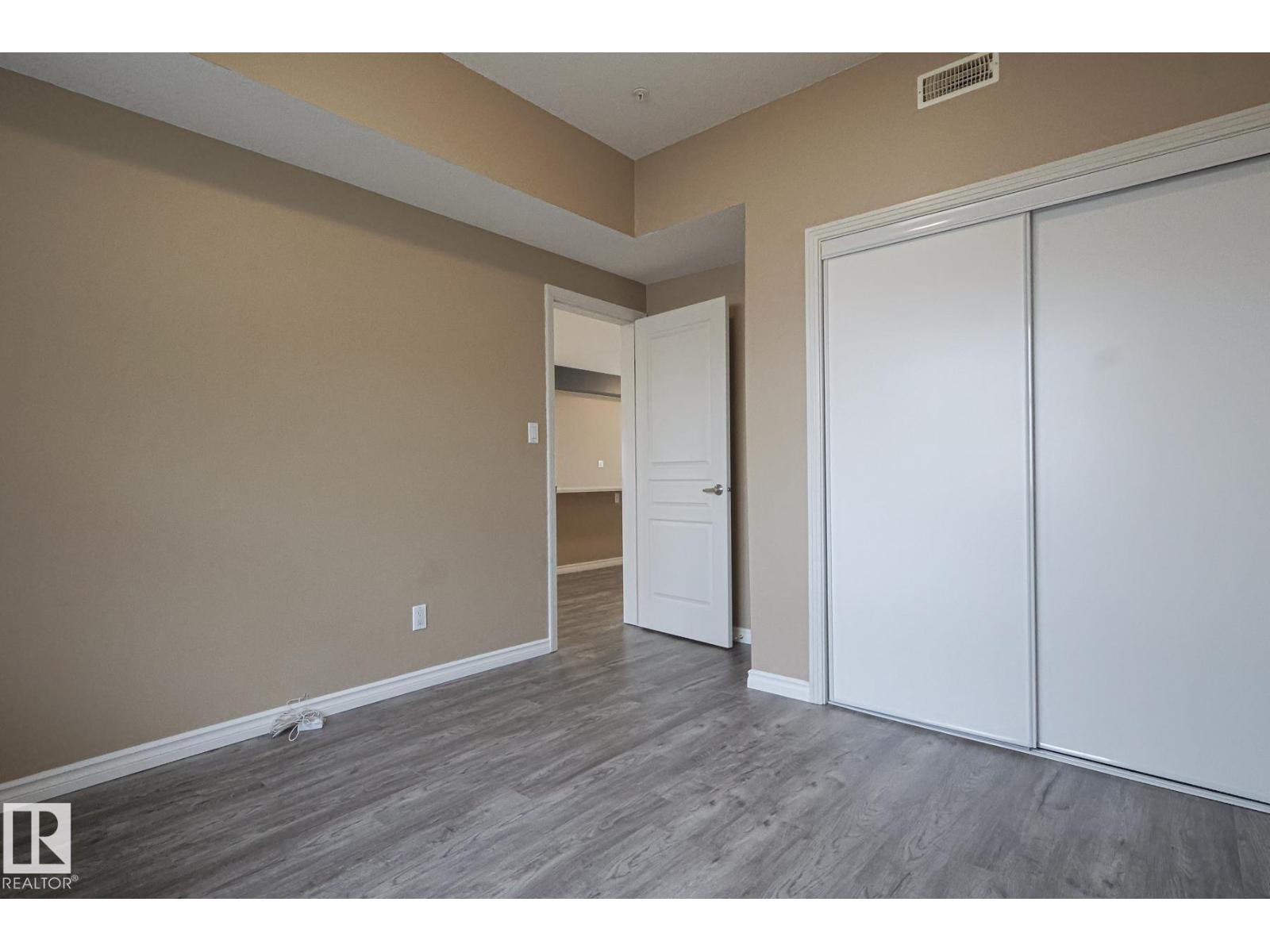 #113 9507 101 AV NW, Edmonton