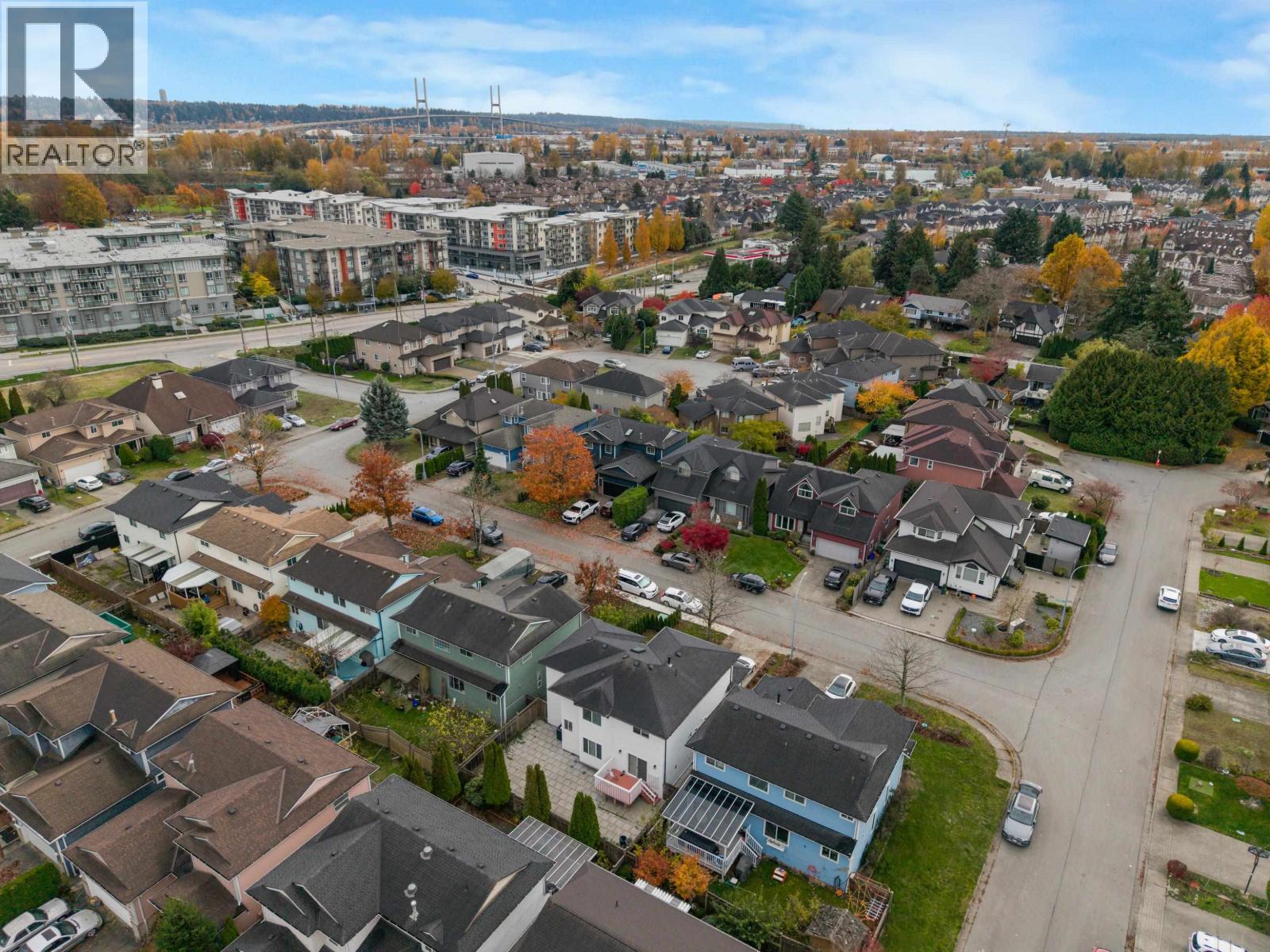 22683 FRASERBANK Crescent, Richmond