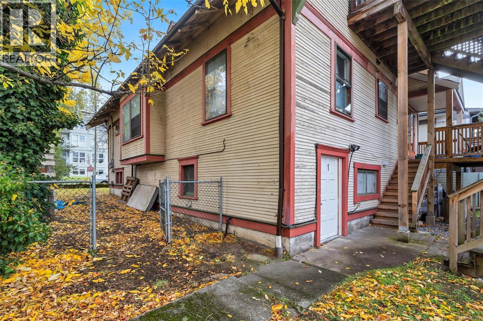  2652 Blackwood Street, Victoria