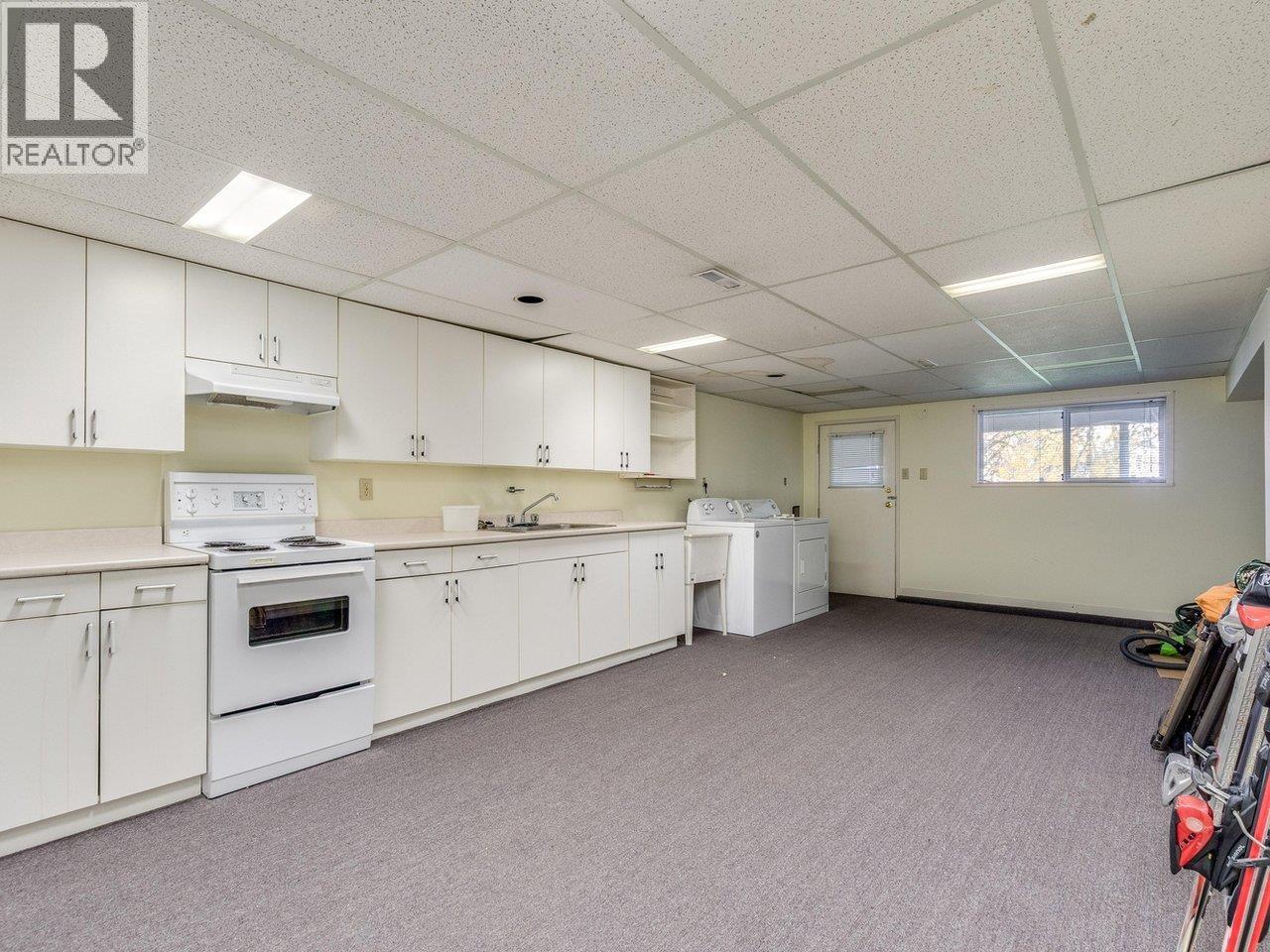 840 ROCHESTER AVENUE, Coquitlam