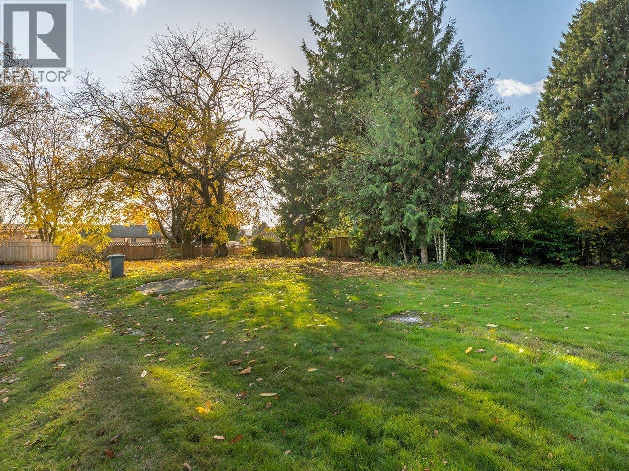 840 ROCHESTER AVENUE, Coquitlam