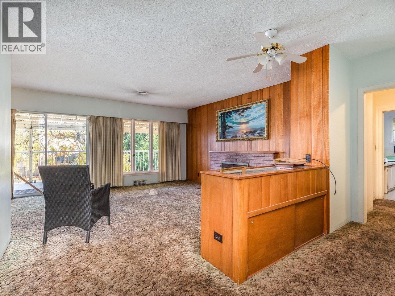 840 ROCHESTER AVENUE, Coquitlam