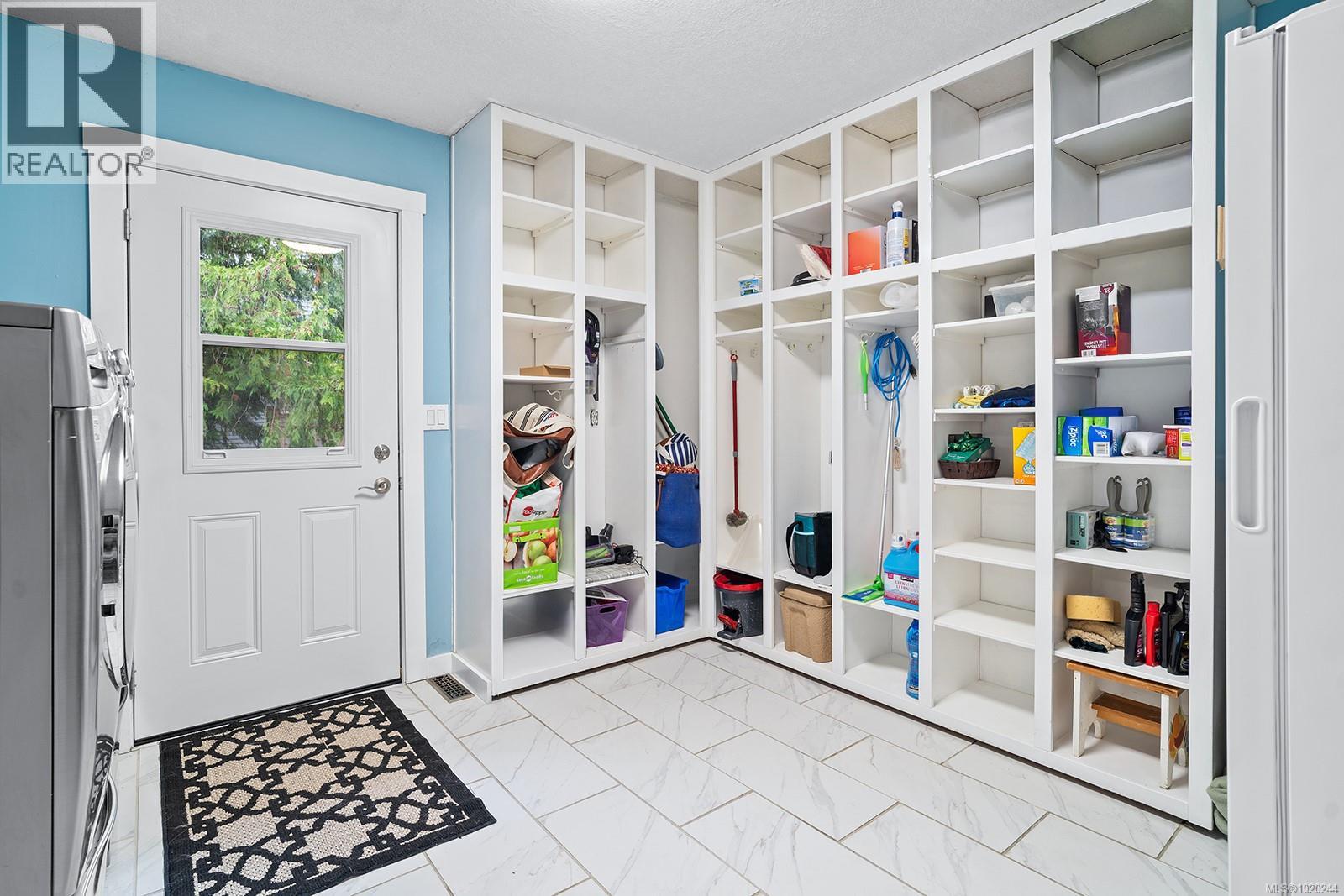 647 Tamarack Dr, Qualicum Beach