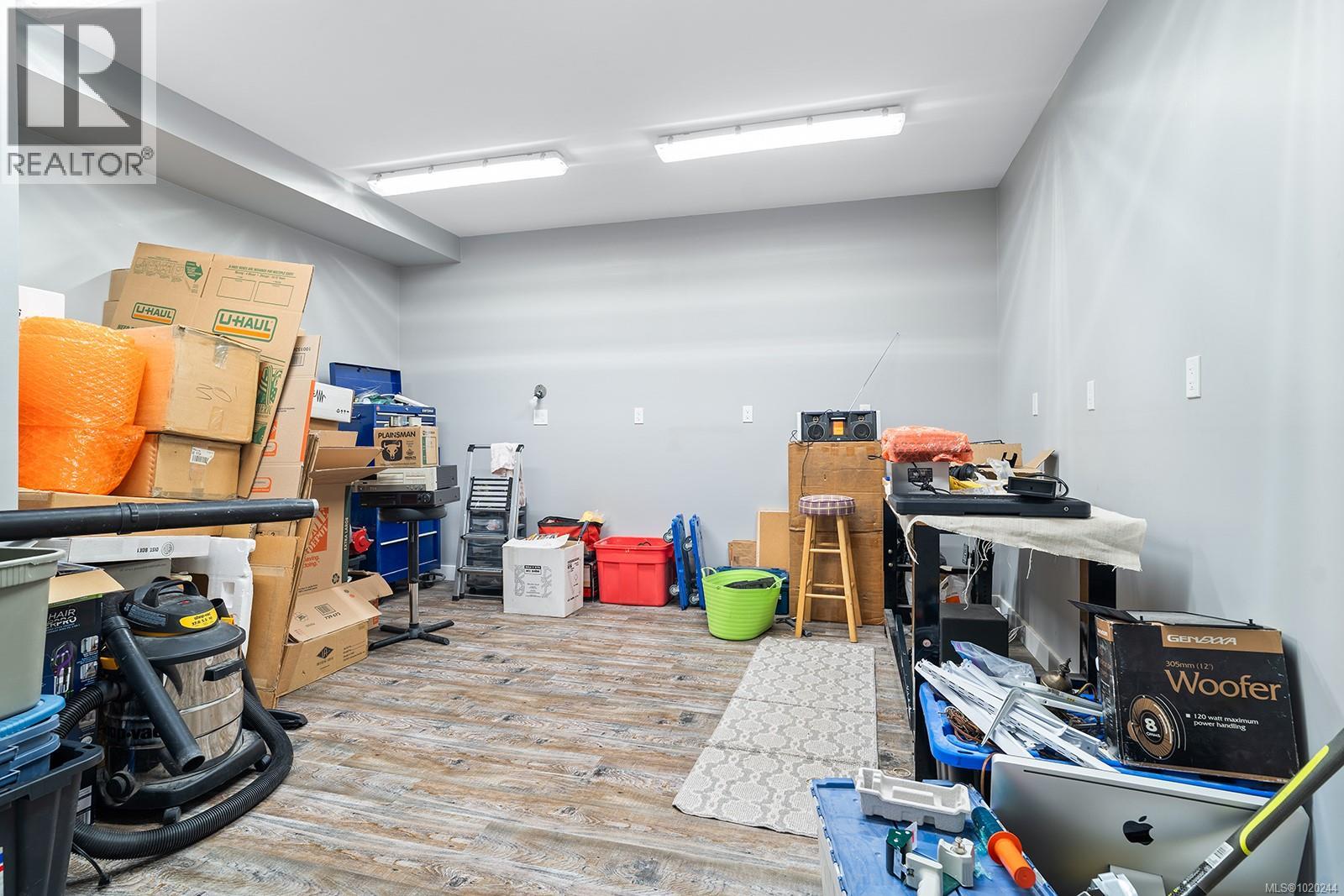 647 Tamarack Dr, Qualicum Beach