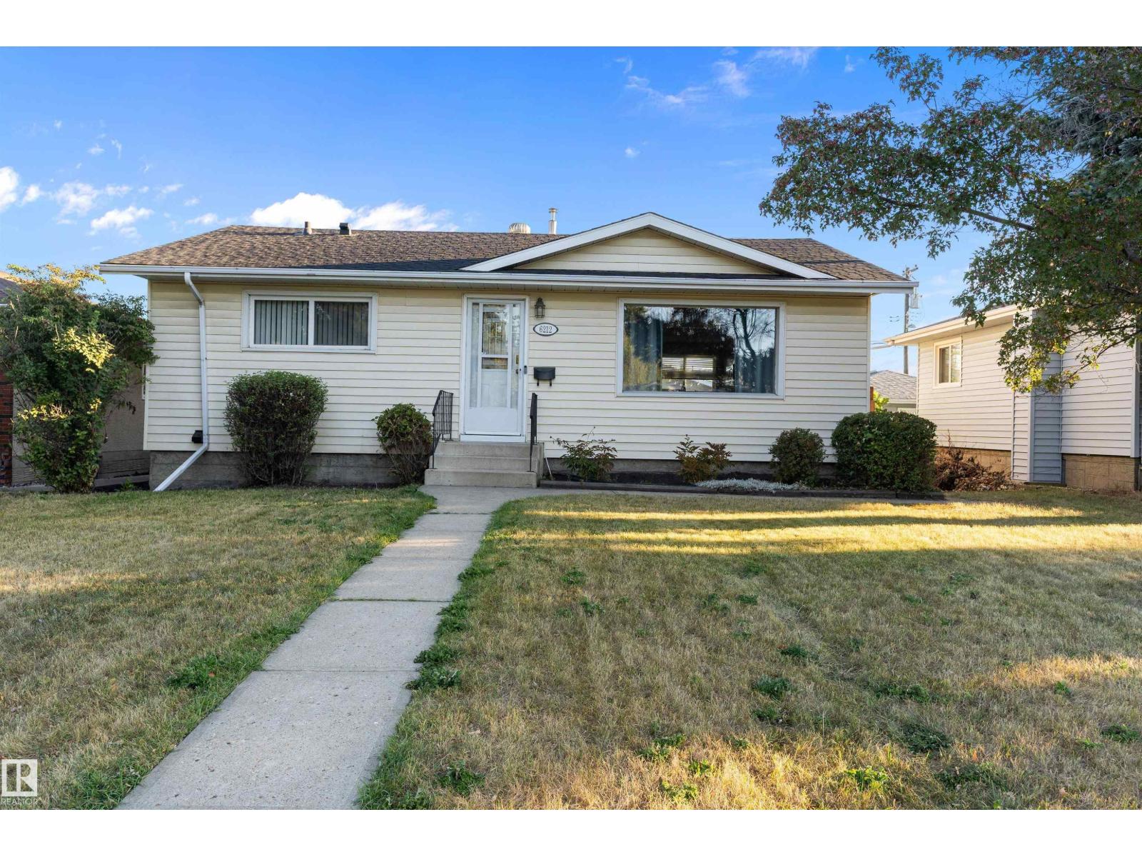 6212 89 AV NW, Edmonton