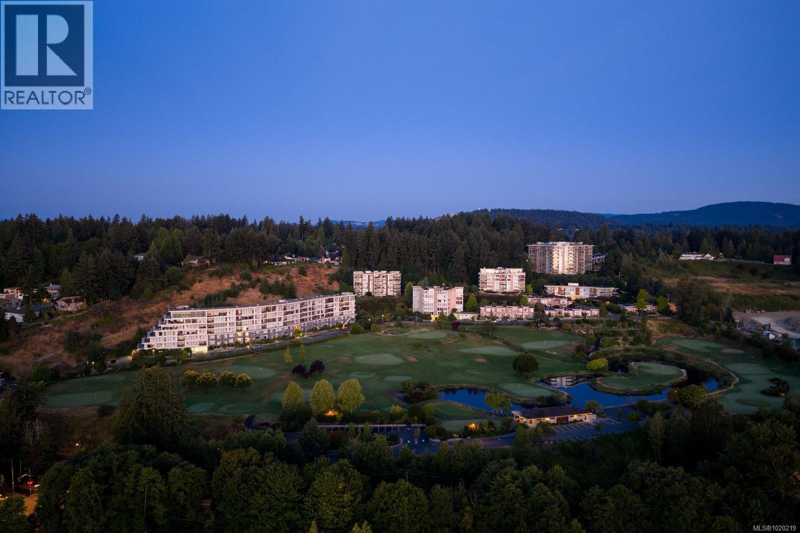 5322 Sayward Hill Cres, Saanich