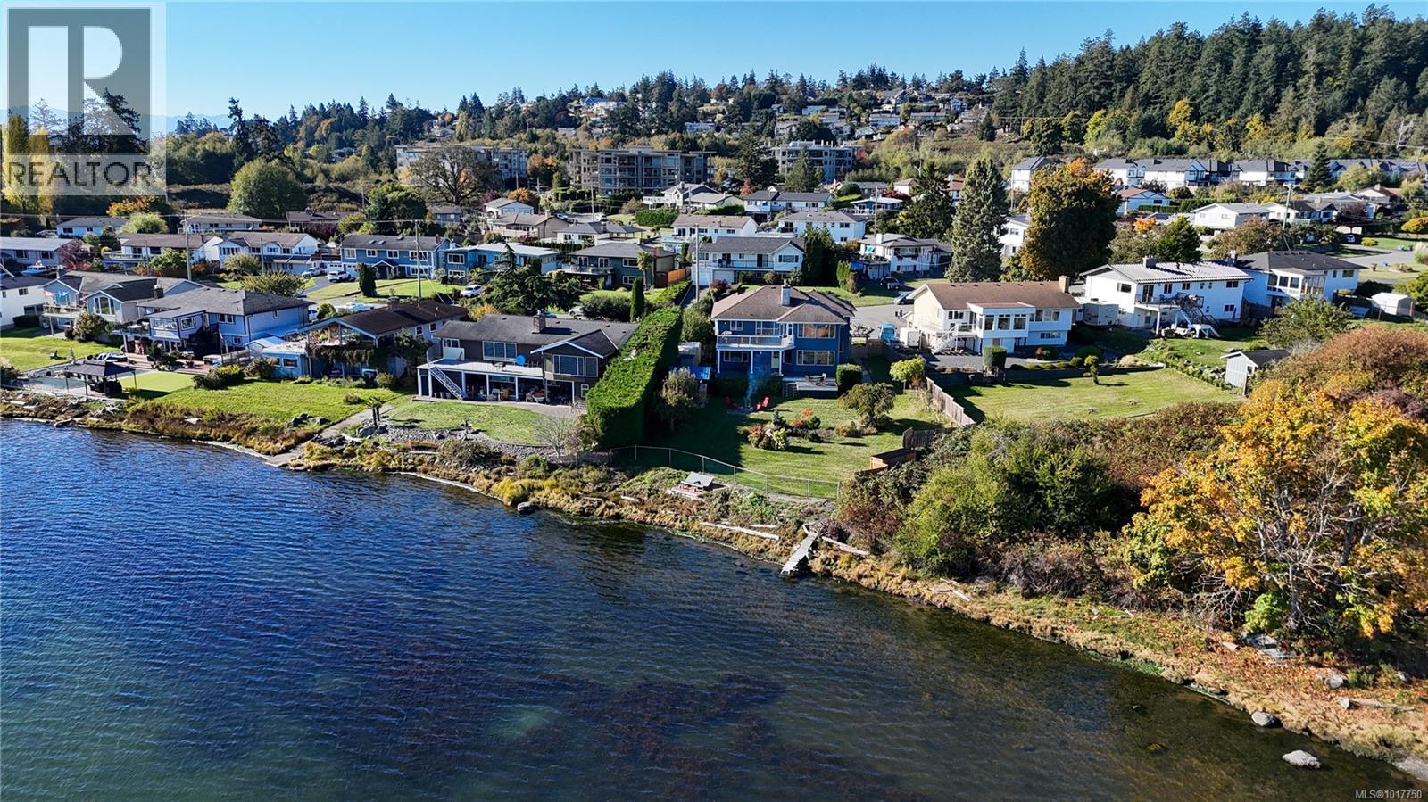 230 Portsmouth Dr, Colwood