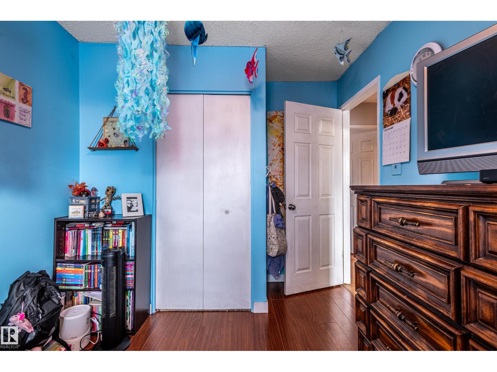 11007 172 AV NW, Edmonton