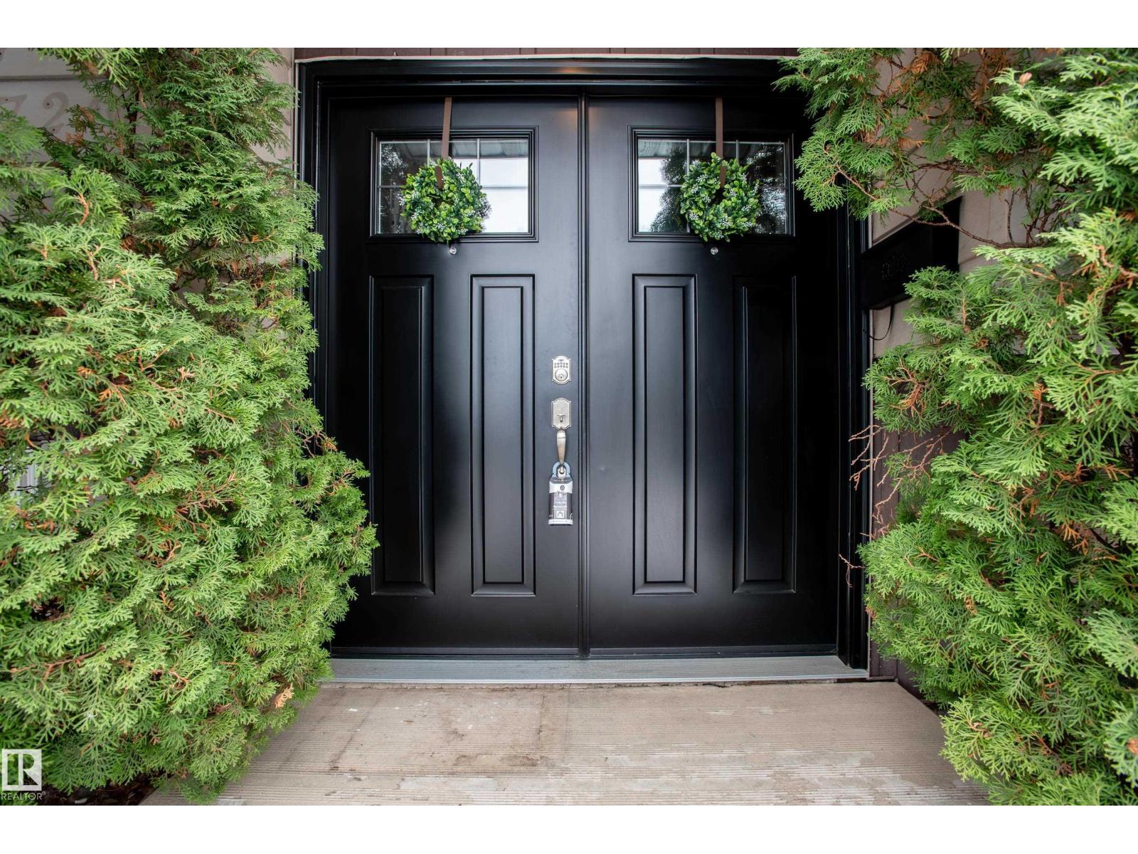 11007 172 AV NW, Edmonton