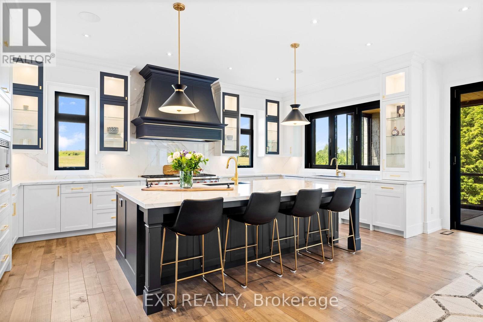 39 ORLIN CHAPPEL COURT - 10