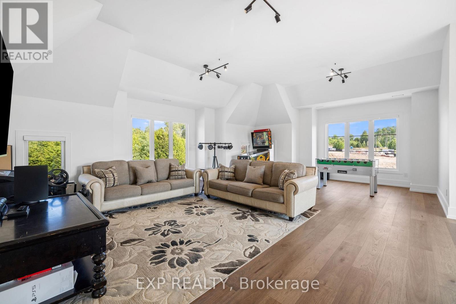 39 ORLIN CHAPPEL COURT - 33