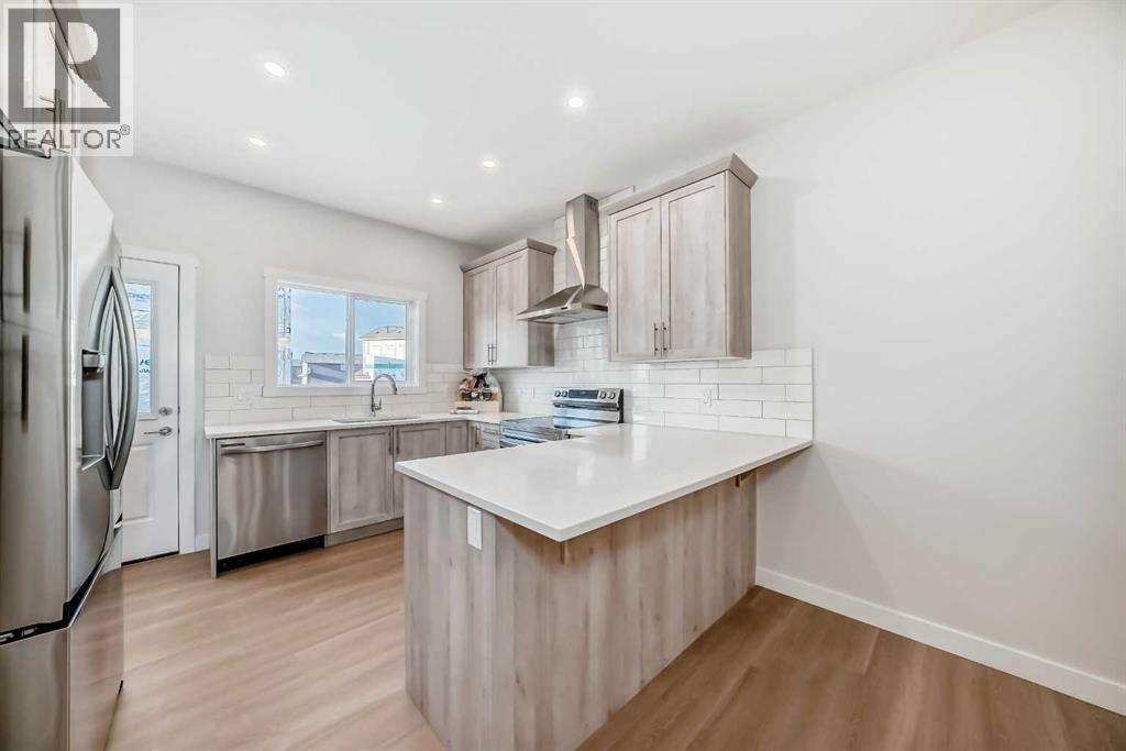 Single Family House 3 Level for Sale in  Homestead Common NE Homestead Calgary 