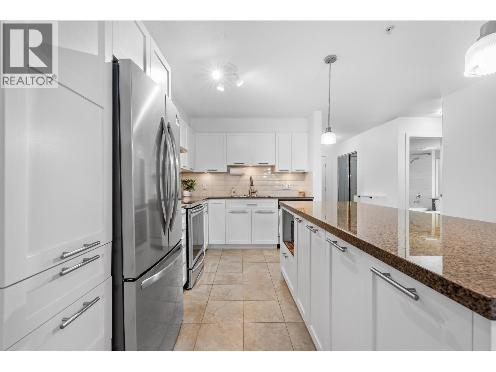 126 19677 MEADOW GARDENS WAY, Pitt Meadows