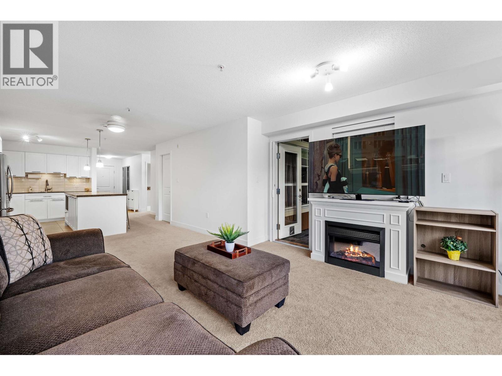 126 19677 MEADOW GARDENS WAY, Pitt Meadows