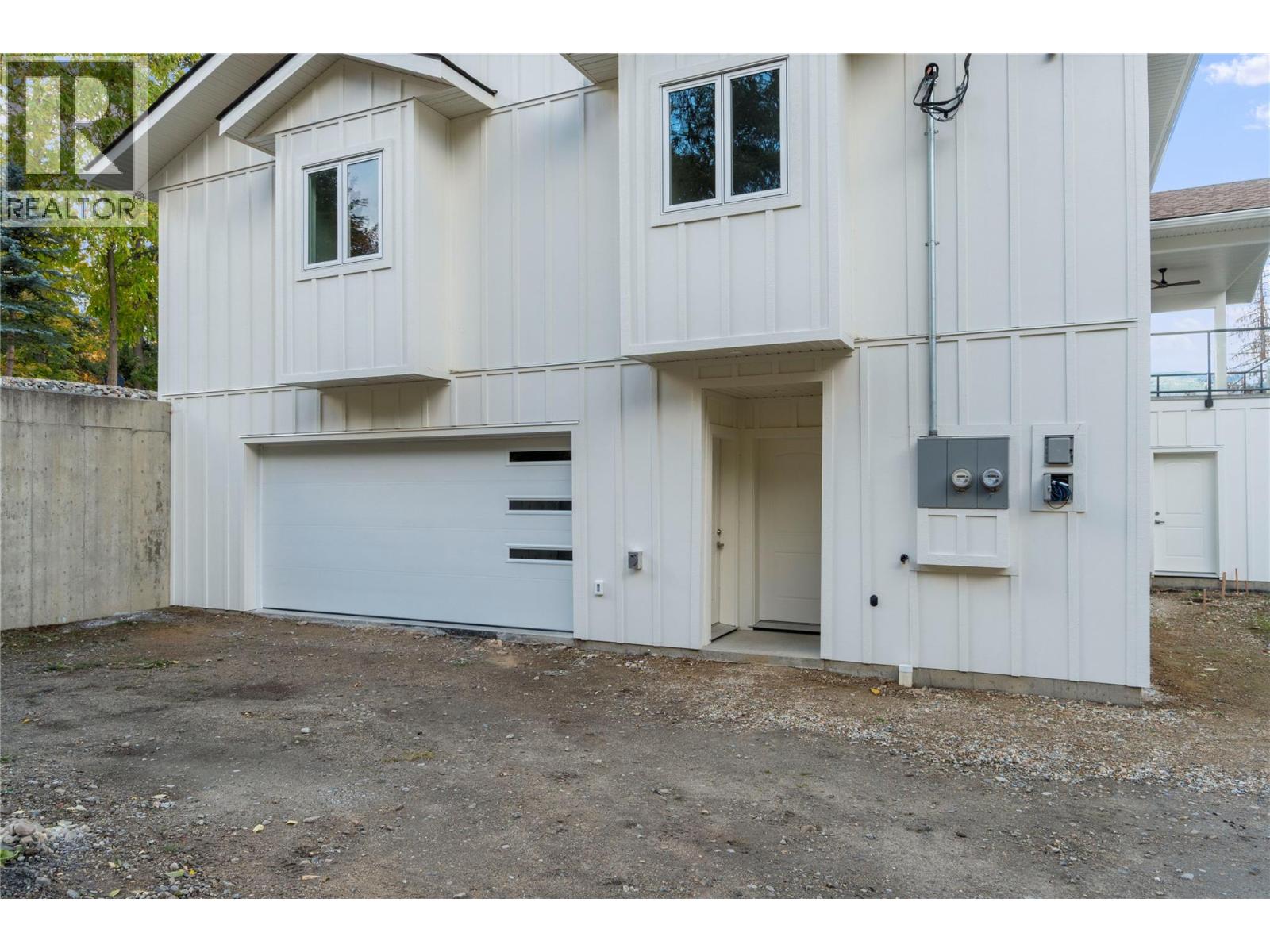 633 9 Street SE, Salmon Arm