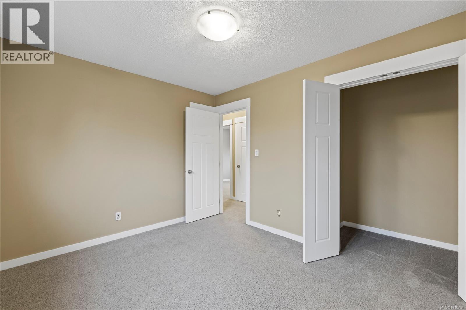 642 Forsyth Ave, Parksville