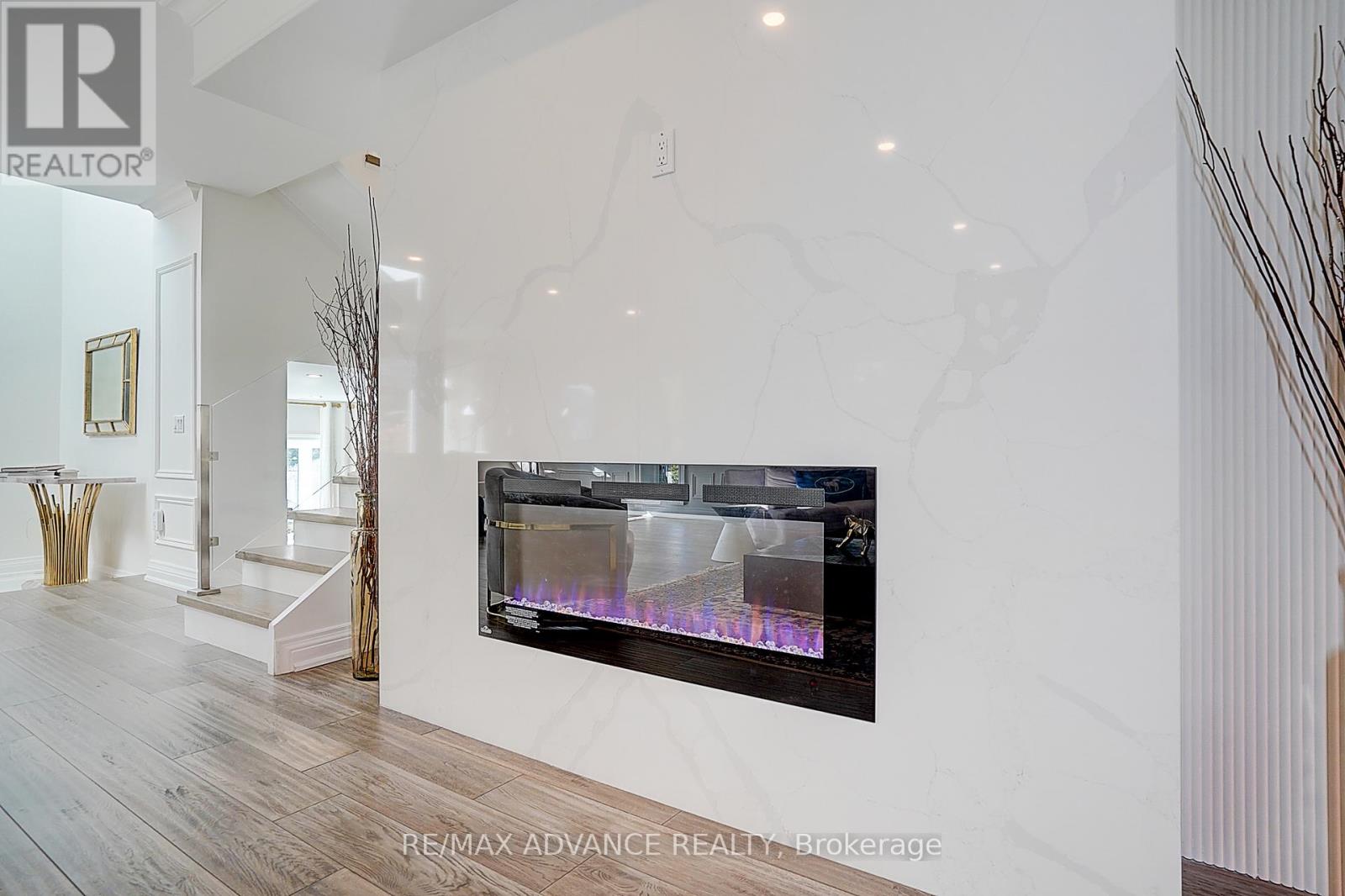 32 BROOKFIELD ROAD - 8