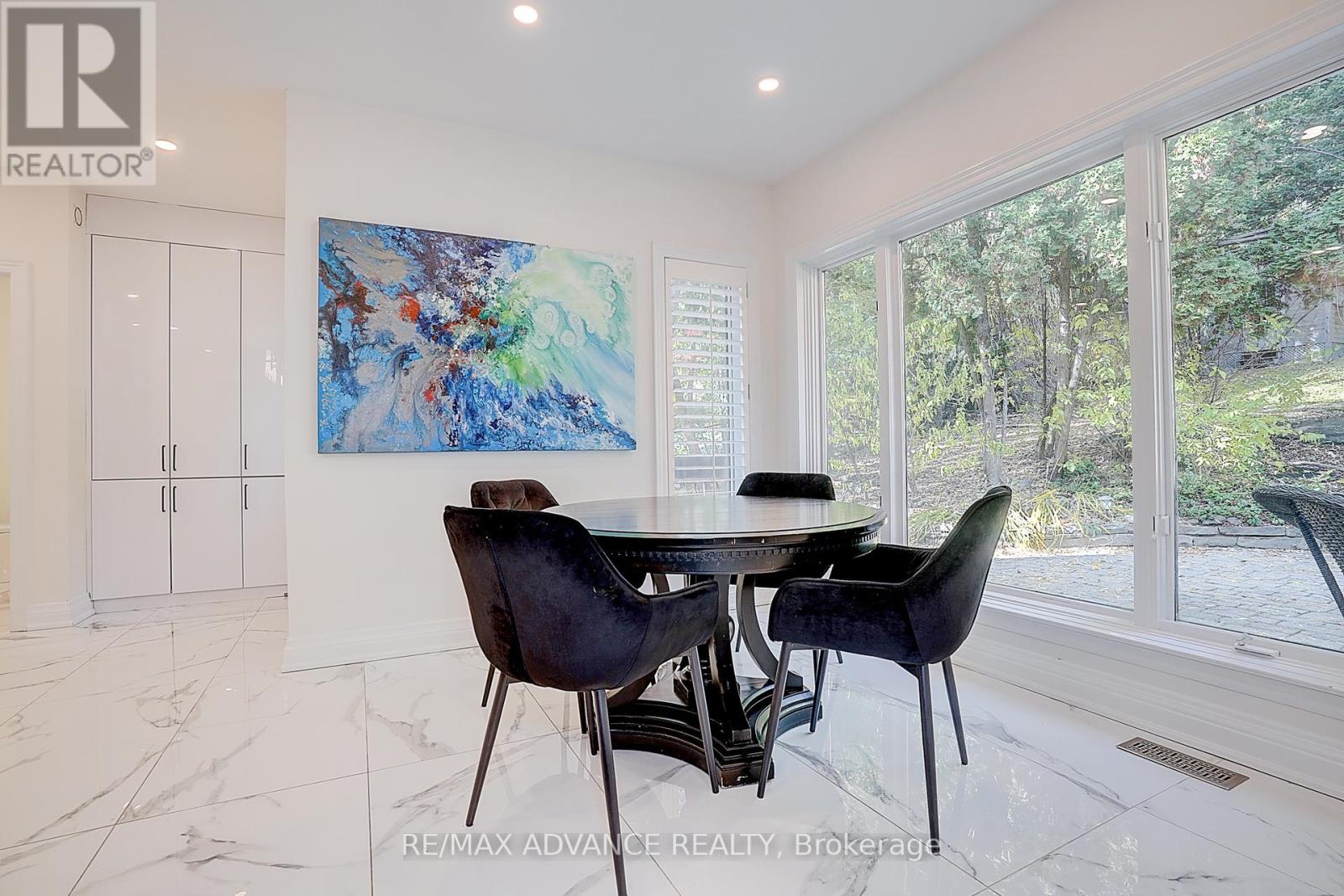 32 BROOKFIELD ROAD - 17