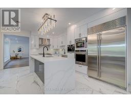 32 Brookfield Road, Toronto, ON M2P1A9 Photo 12