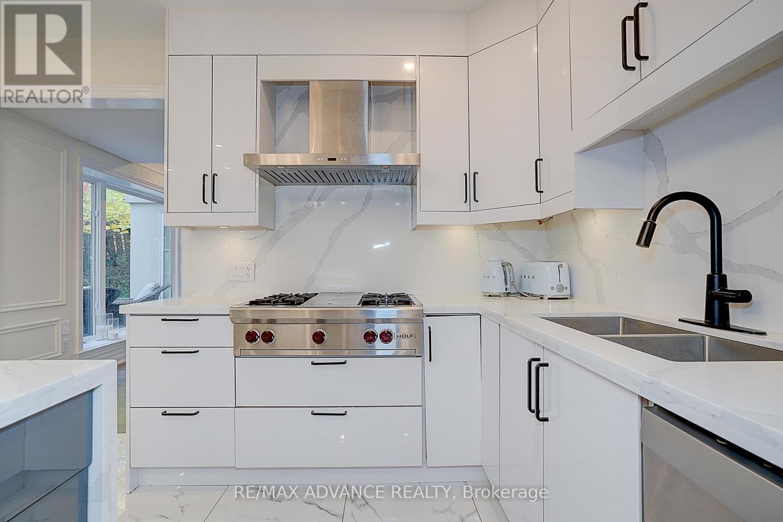 32 BROOKFIELD ROAD - 13