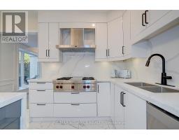 32 Brookfield Road, Toronto, ON M2P1A9 Photo 13