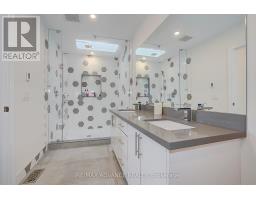32 Brookfield Road, Toronto, ON M2P1A9 Photo 34