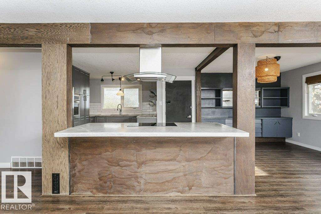 8607 62 ST NW, Edmonton