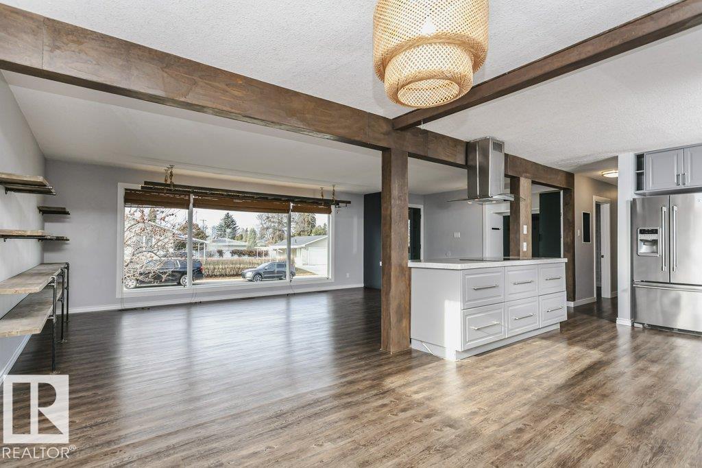 8607 62 ST NW, Edmonton