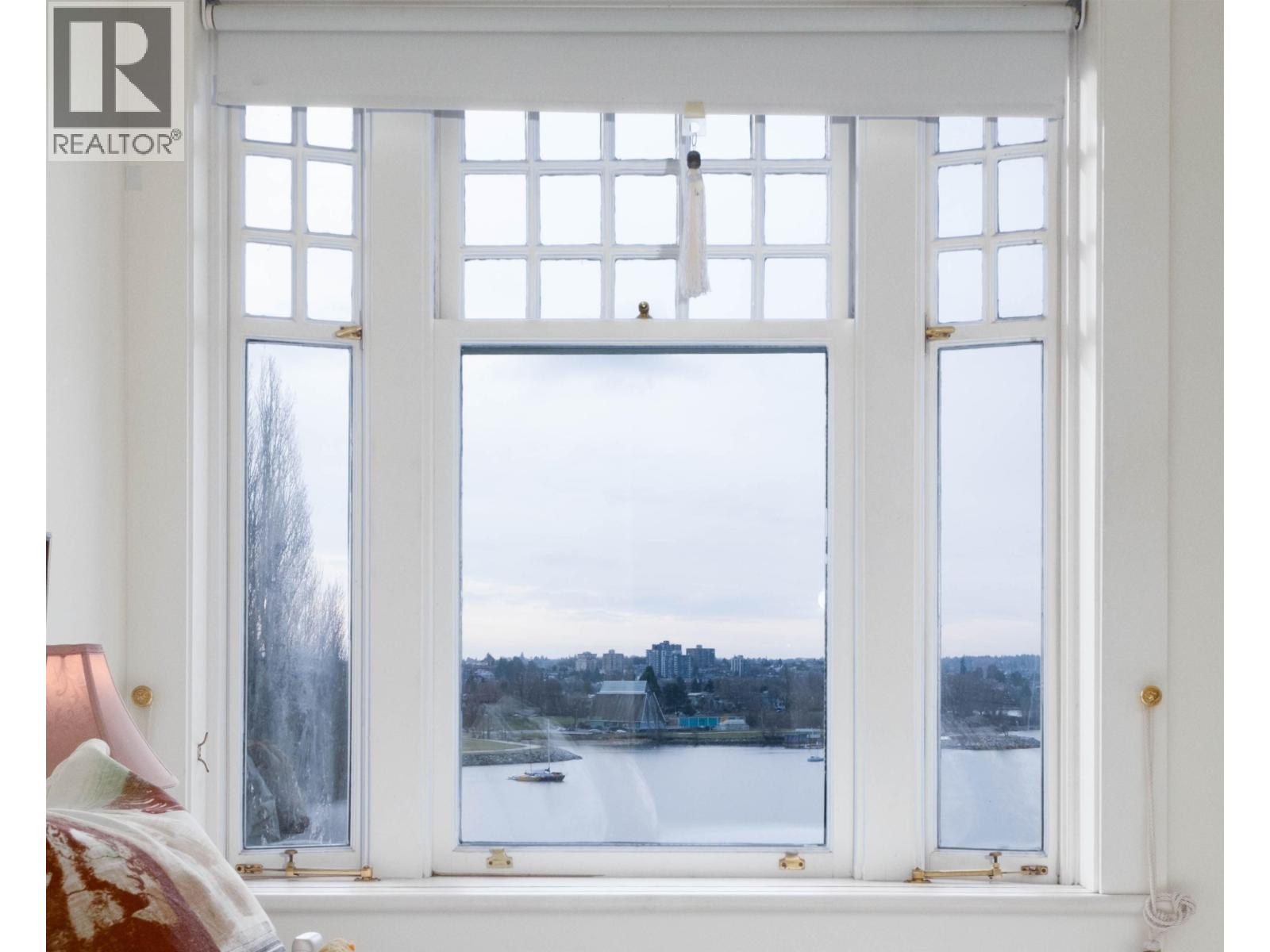 50 1386 NICOLA STREET, Vancouver