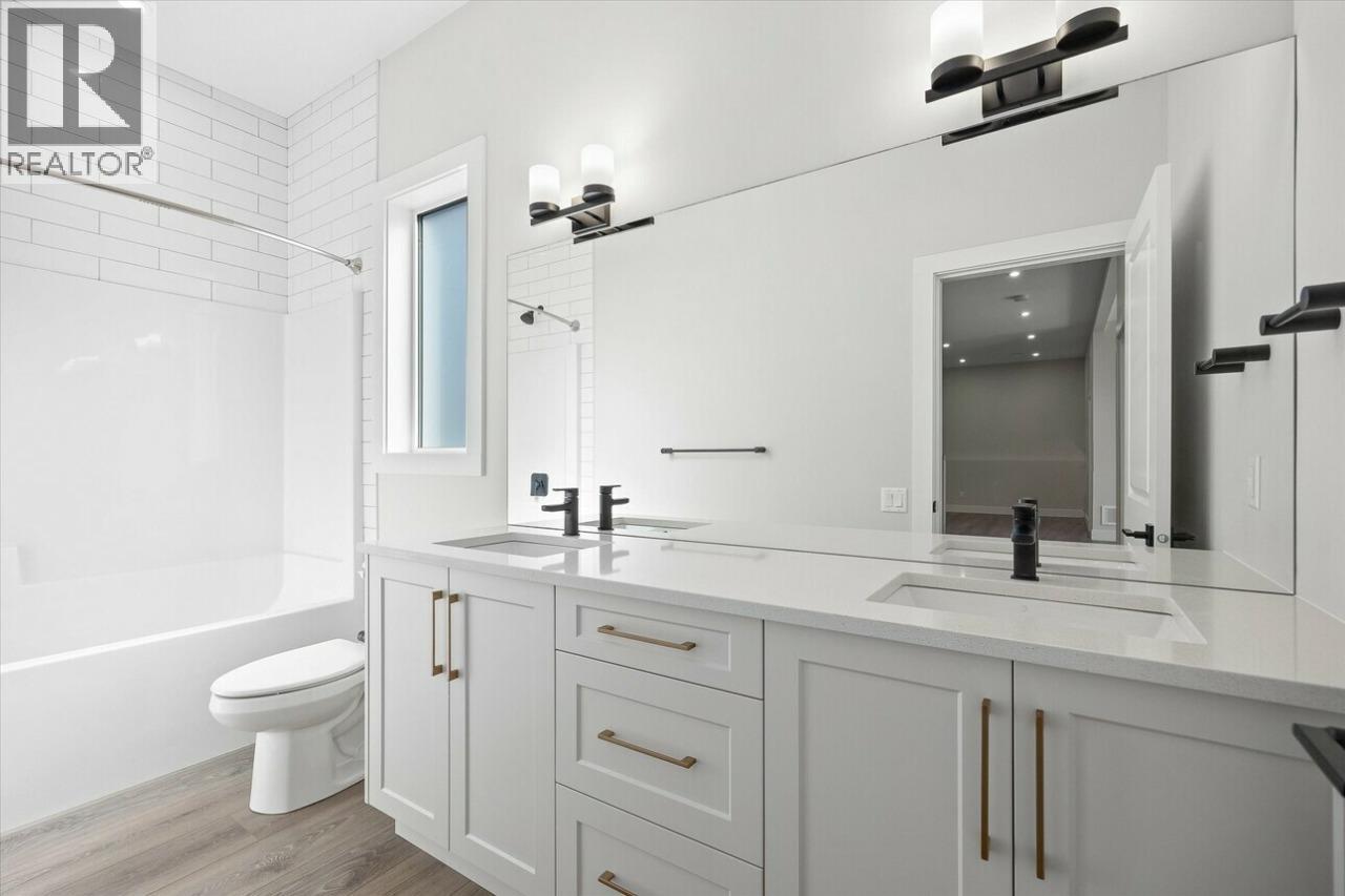  203 Whistler Place, Vernon