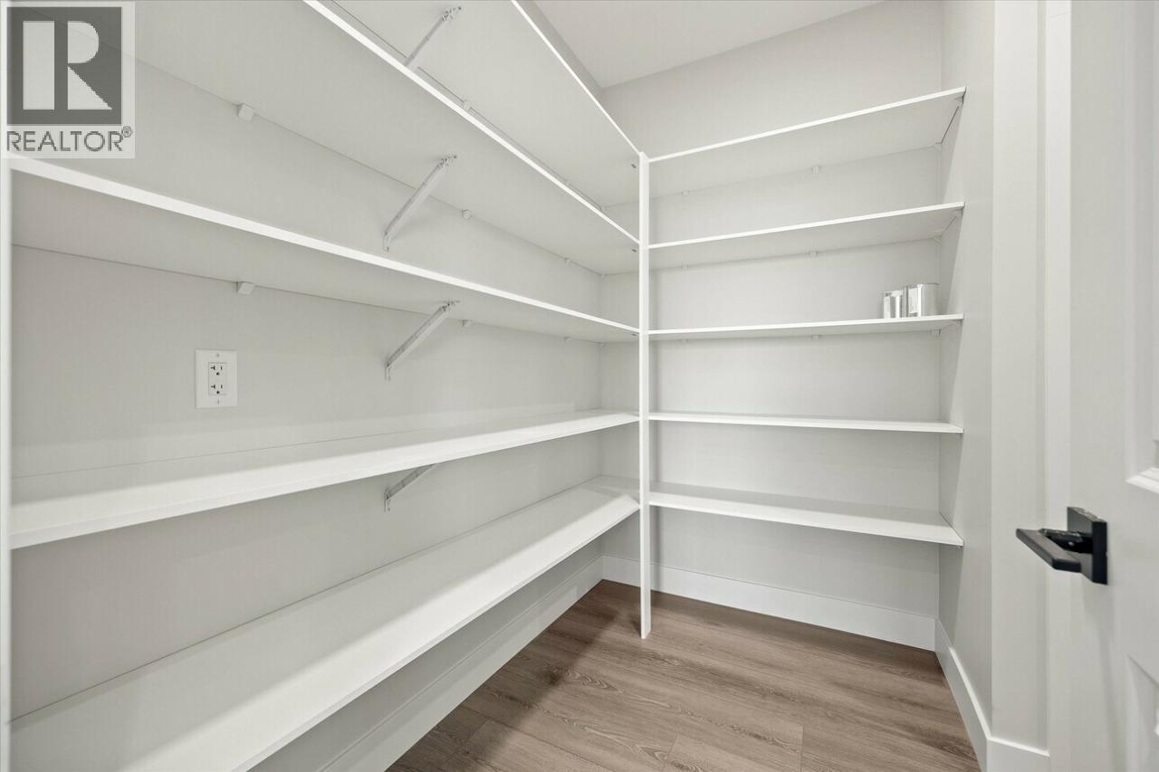  203 Whistler Place, Vernon