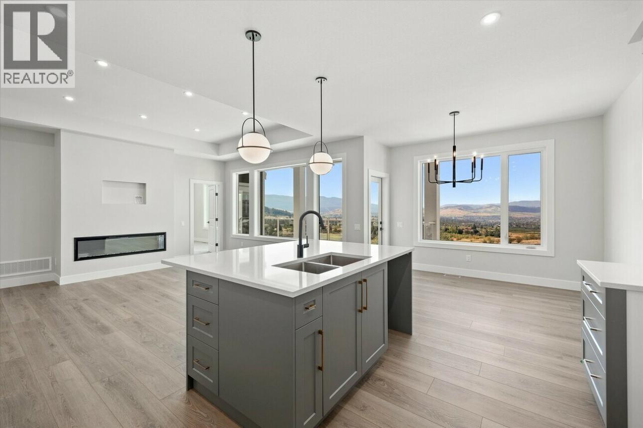  203 Whistler Place, Vernon