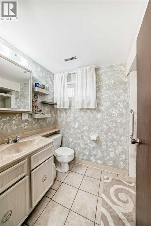 Single Family House Bungalow for Sale in  Springwood Drive SW Southwood Calgary 