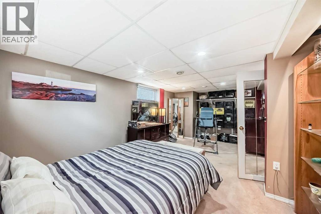 Single Family House Bungalow for Sale in  Springwood Drive SW Southwood Calgary 