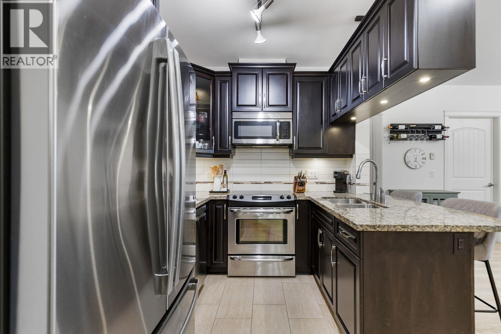 215 12565 190A STREET, Pitt Meadows