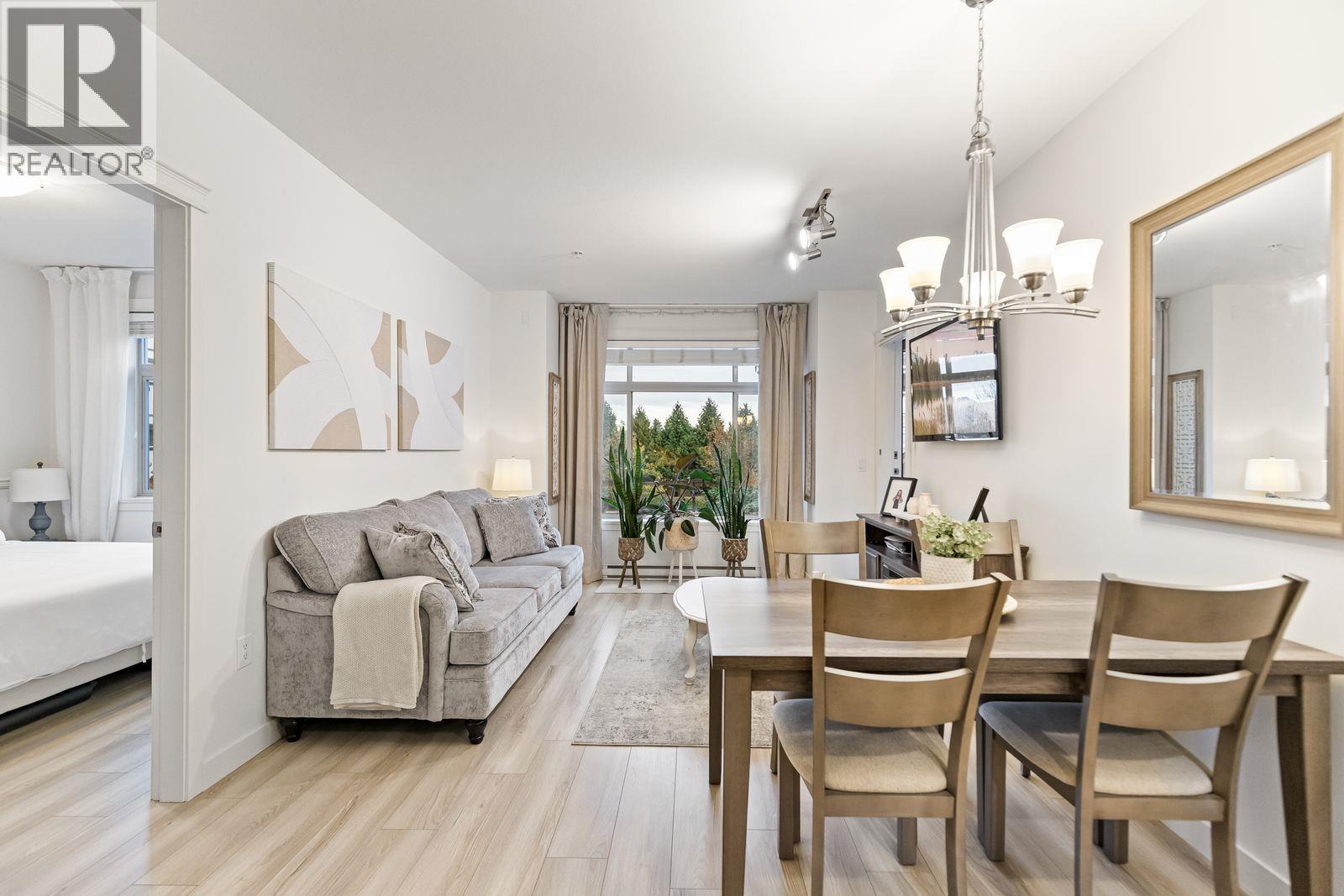 215 12565 190A STREET, Pitt Meadows