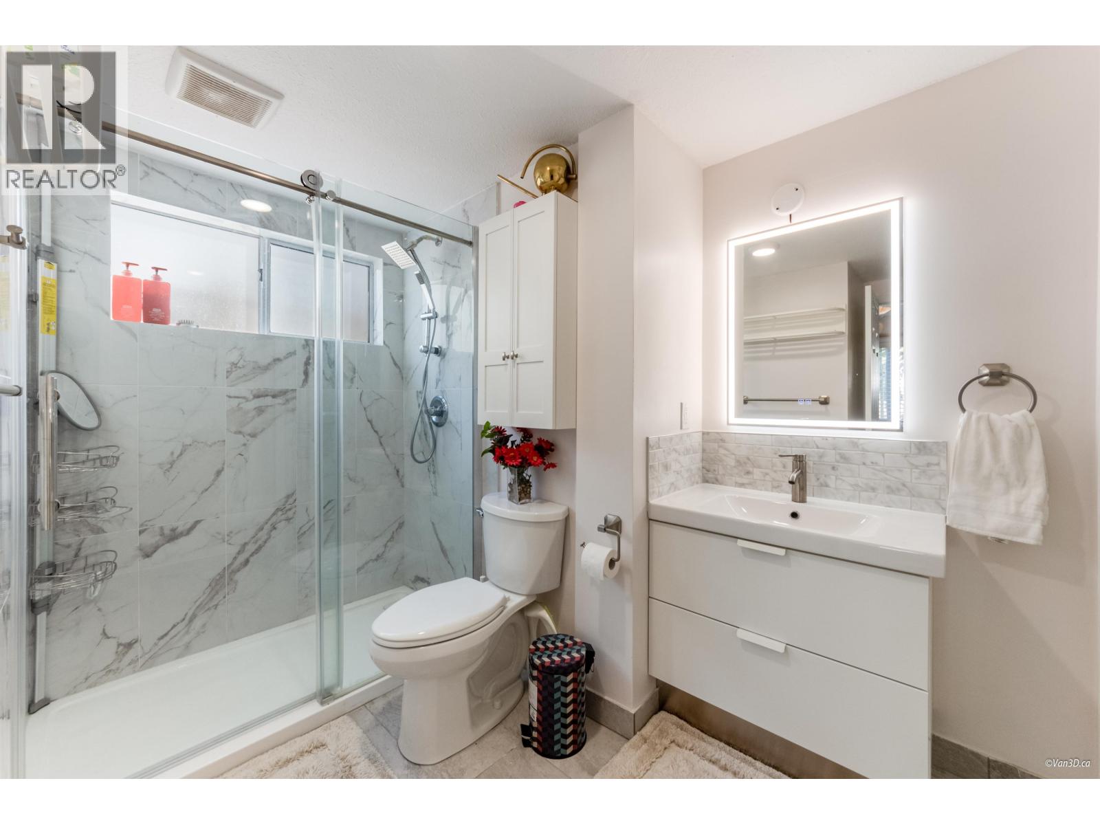 2287 STAFFORD AVENUE, Port Coquitlam