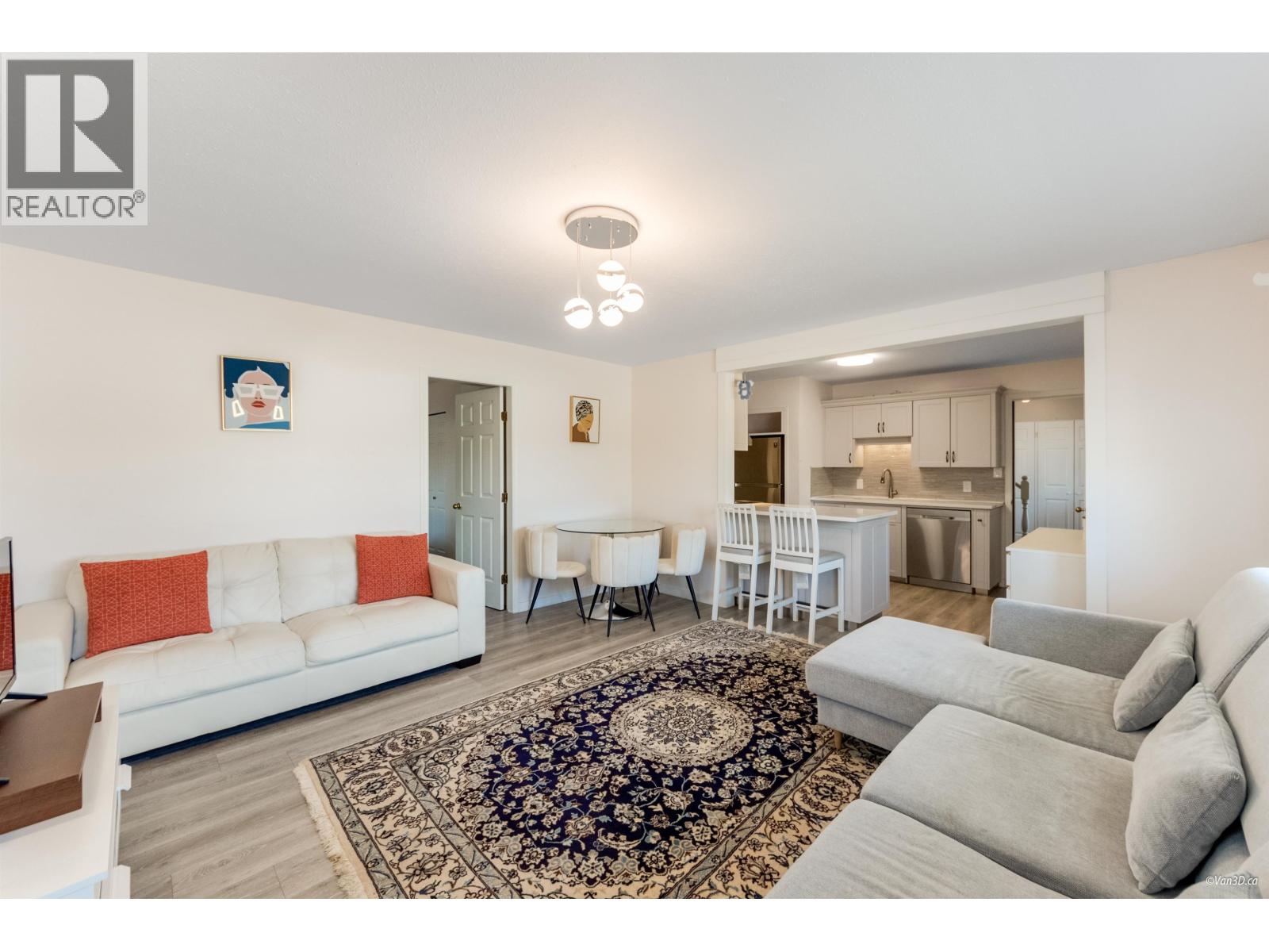 2287 STAFFORD AVENUE, Port Coquitlam