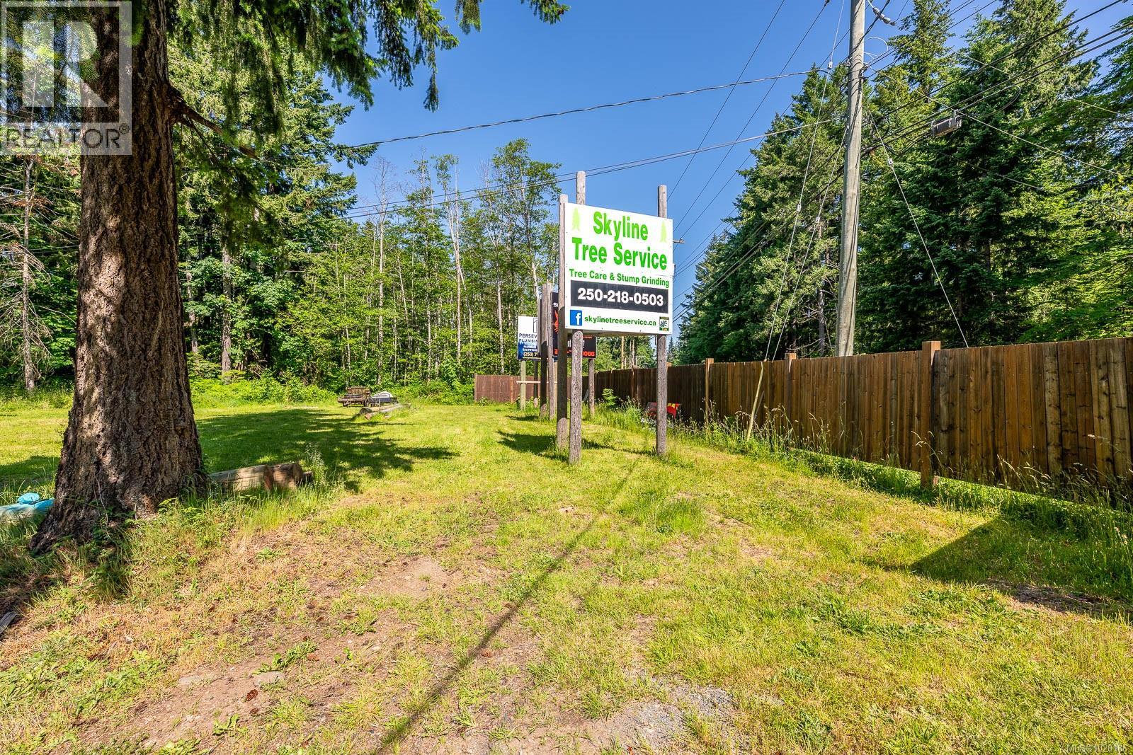 4399 Island Hwy S, Courtenay