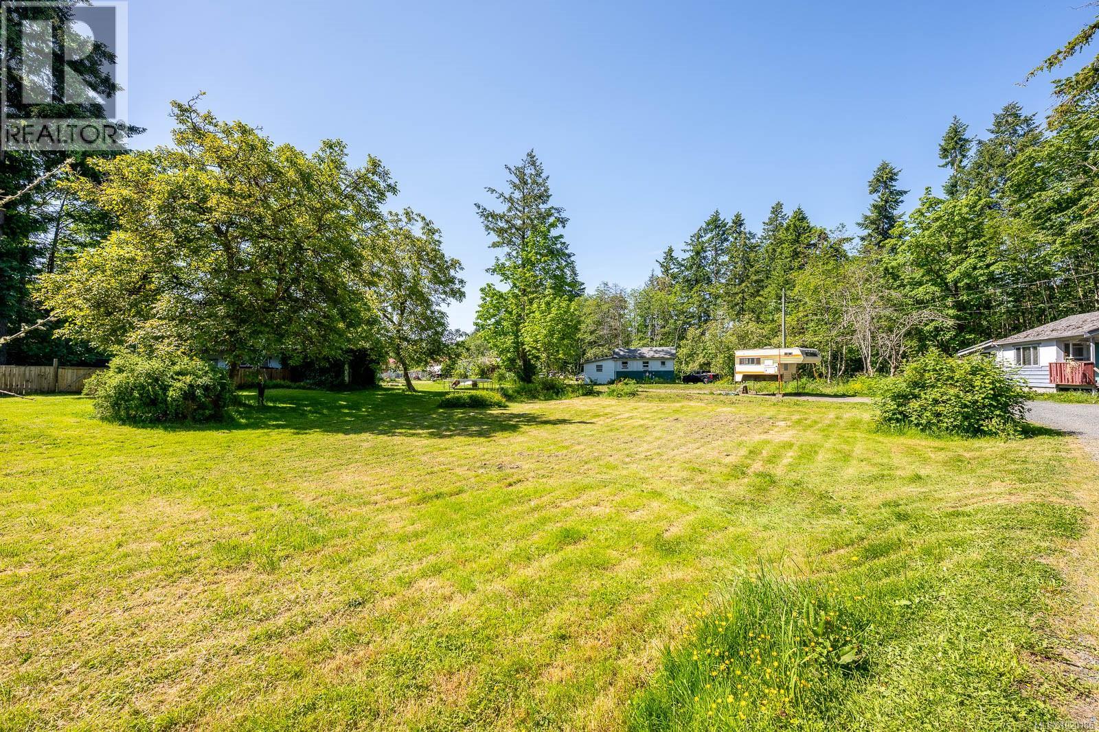 4399 Island Hwy S, Courtenay