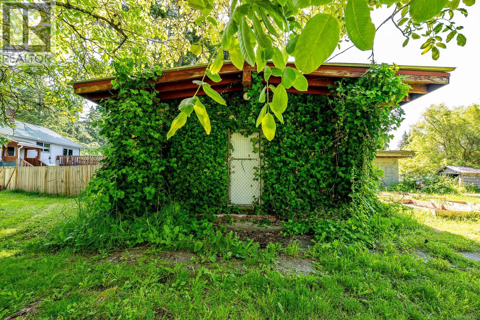 4399 Island Hwy S, Courtenay