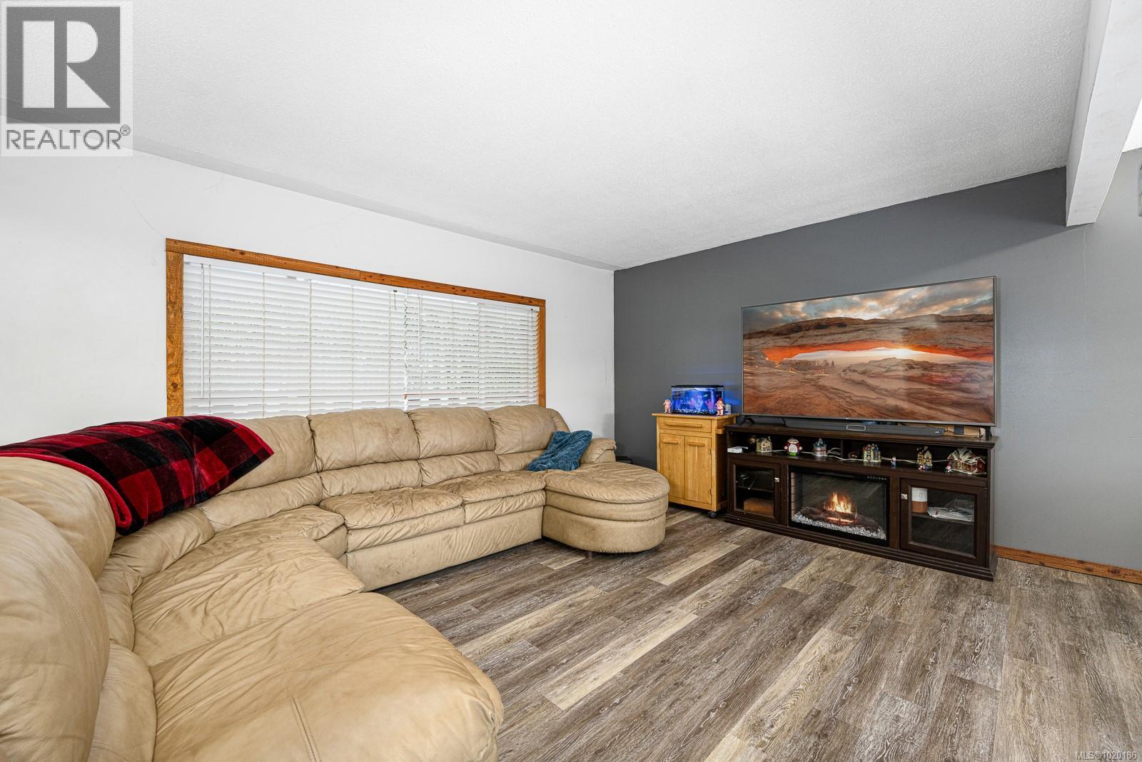 4399 Island Hwy S, Courtenay