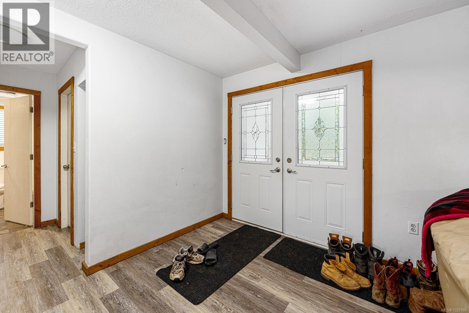 4399 Island Hwy S, Courtenay