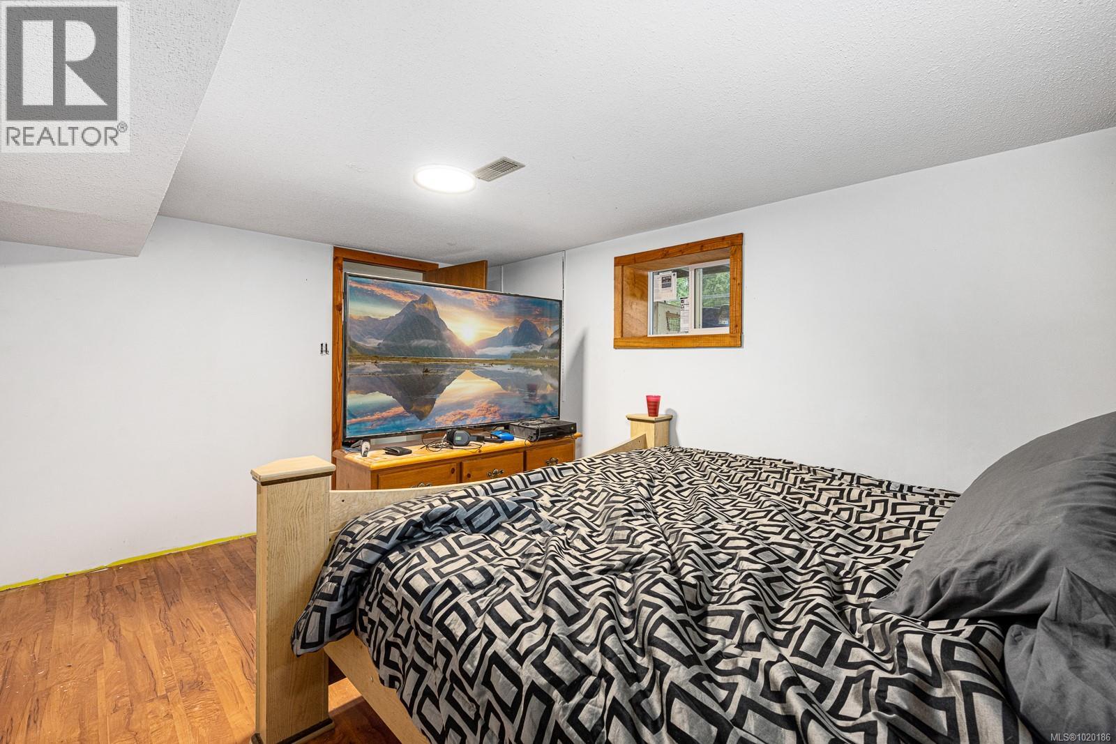 4399 Island Hwy S, Courtenay