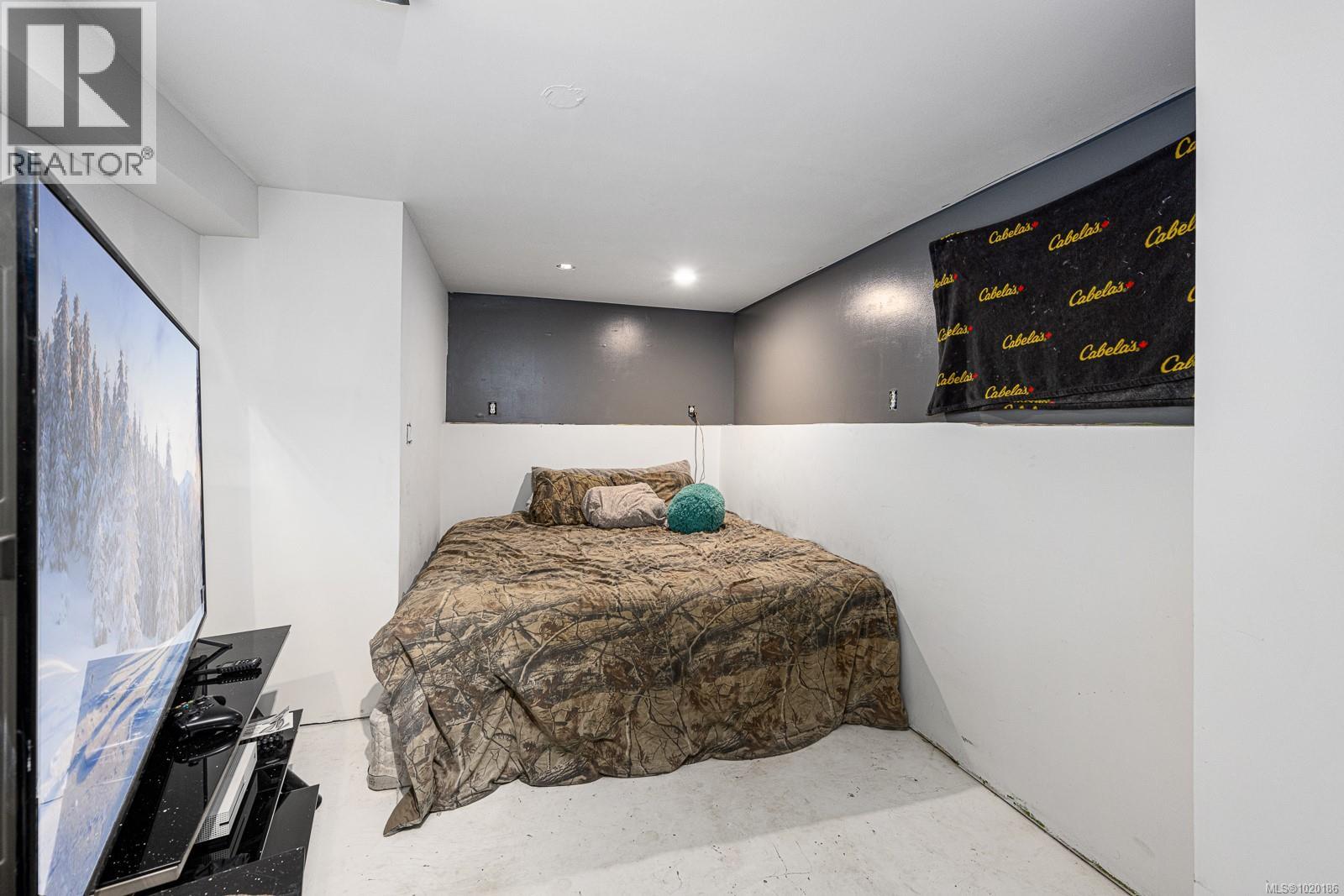 4399 Island Hwy S, Courtenay