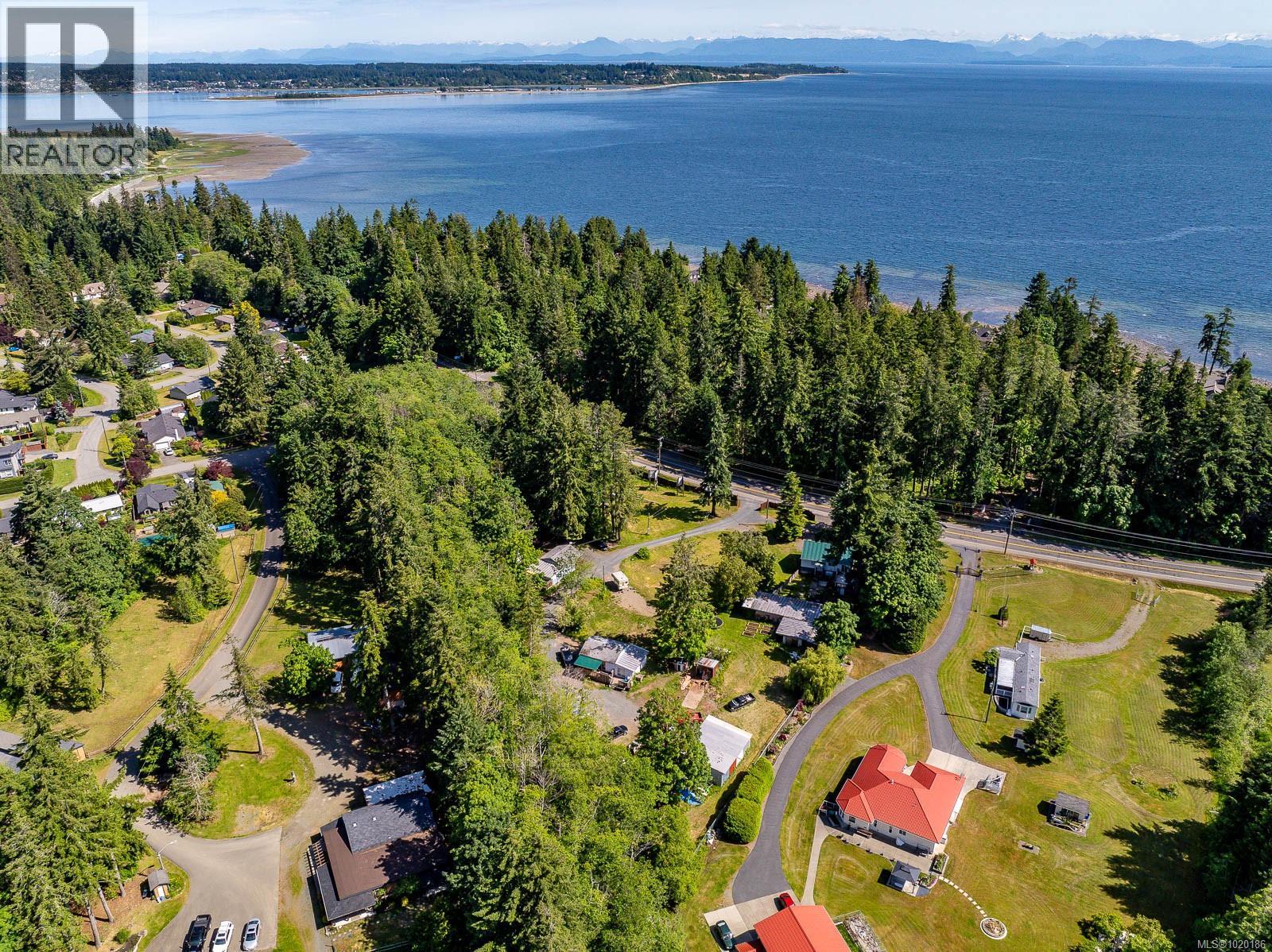 4399 Island Hwy S, Courtenay