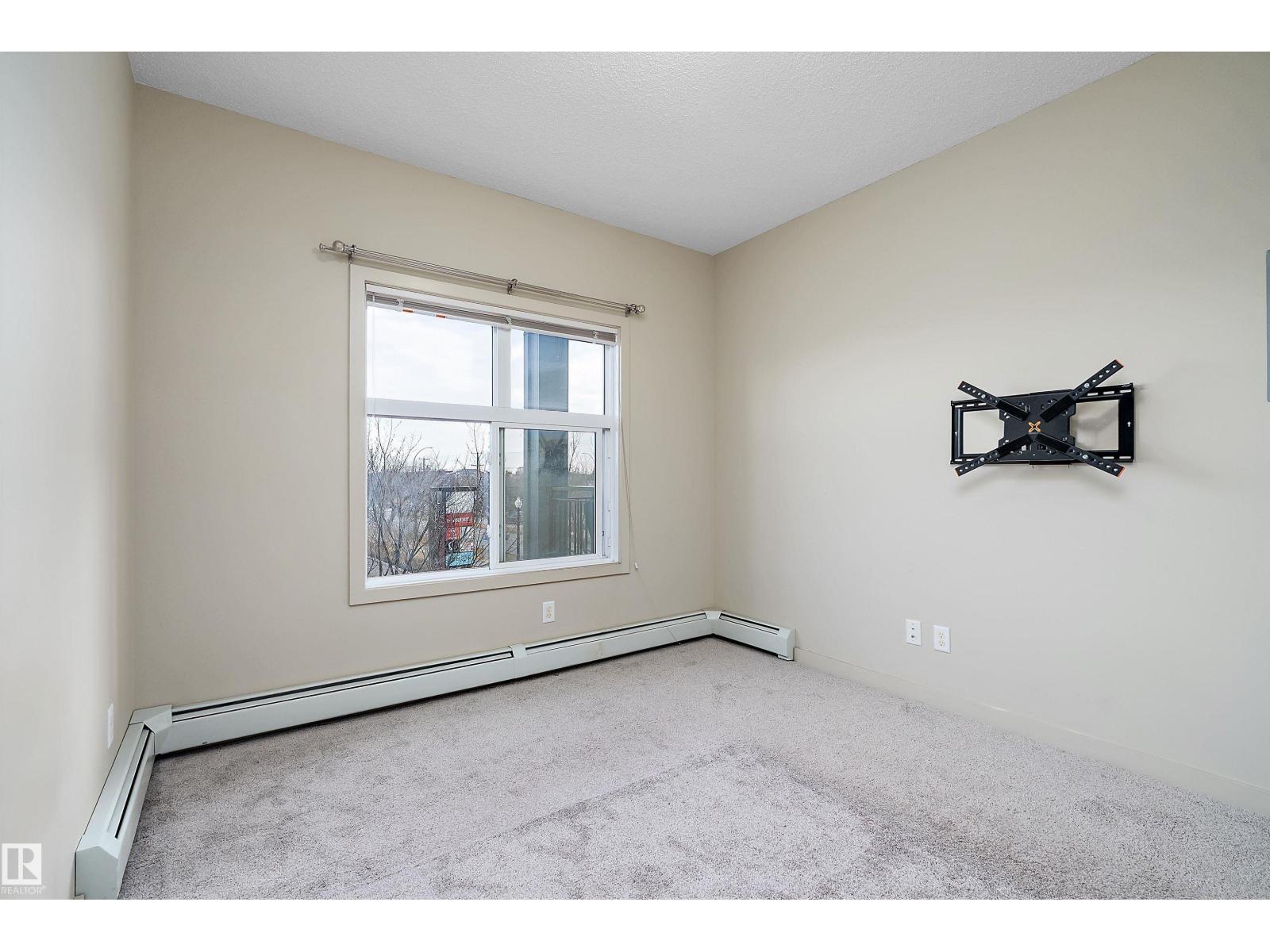 #311 504 Griesbach PR NW, Edmonton