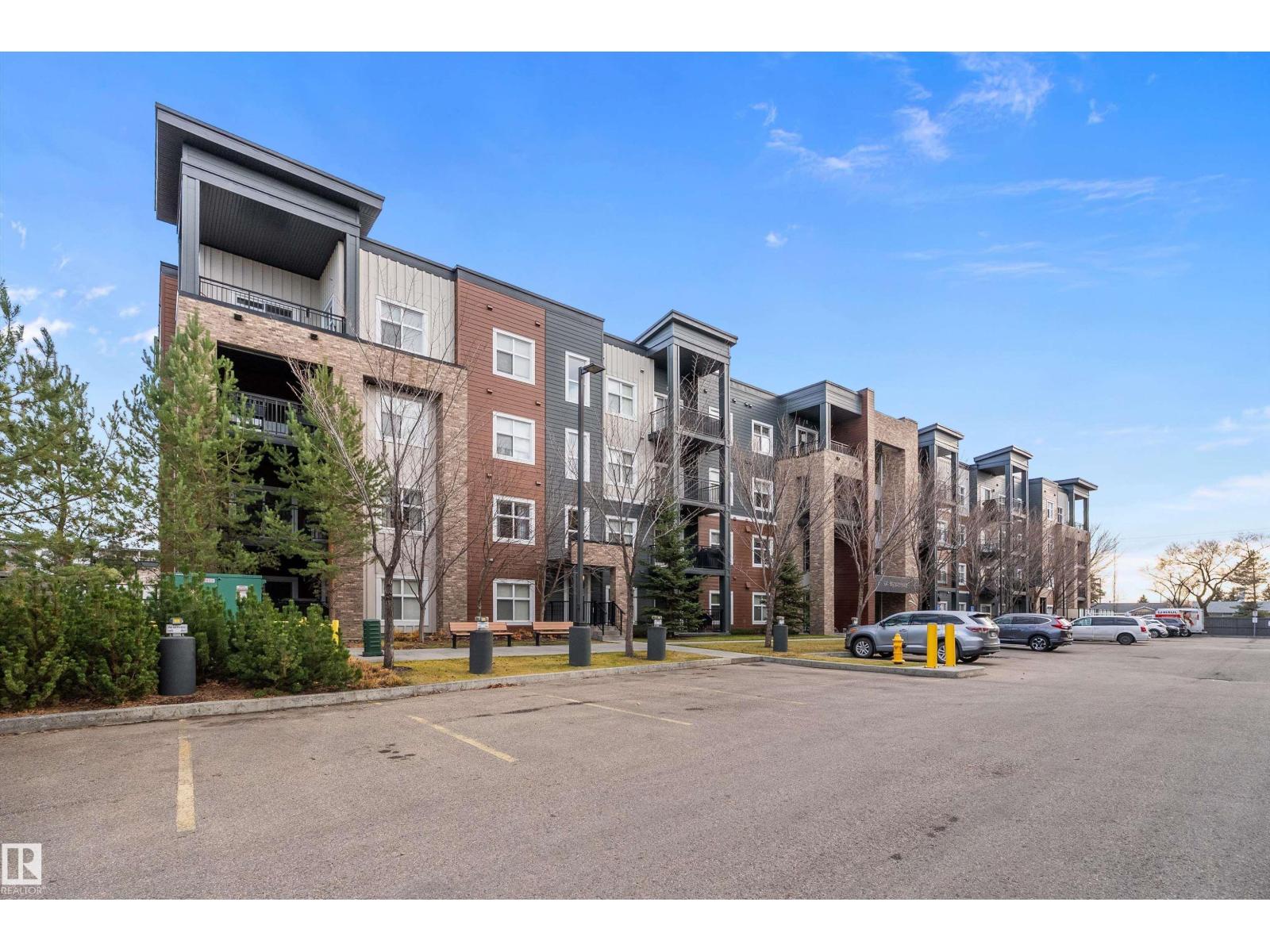 #311 504 Griesbach PR NW, Edmonton