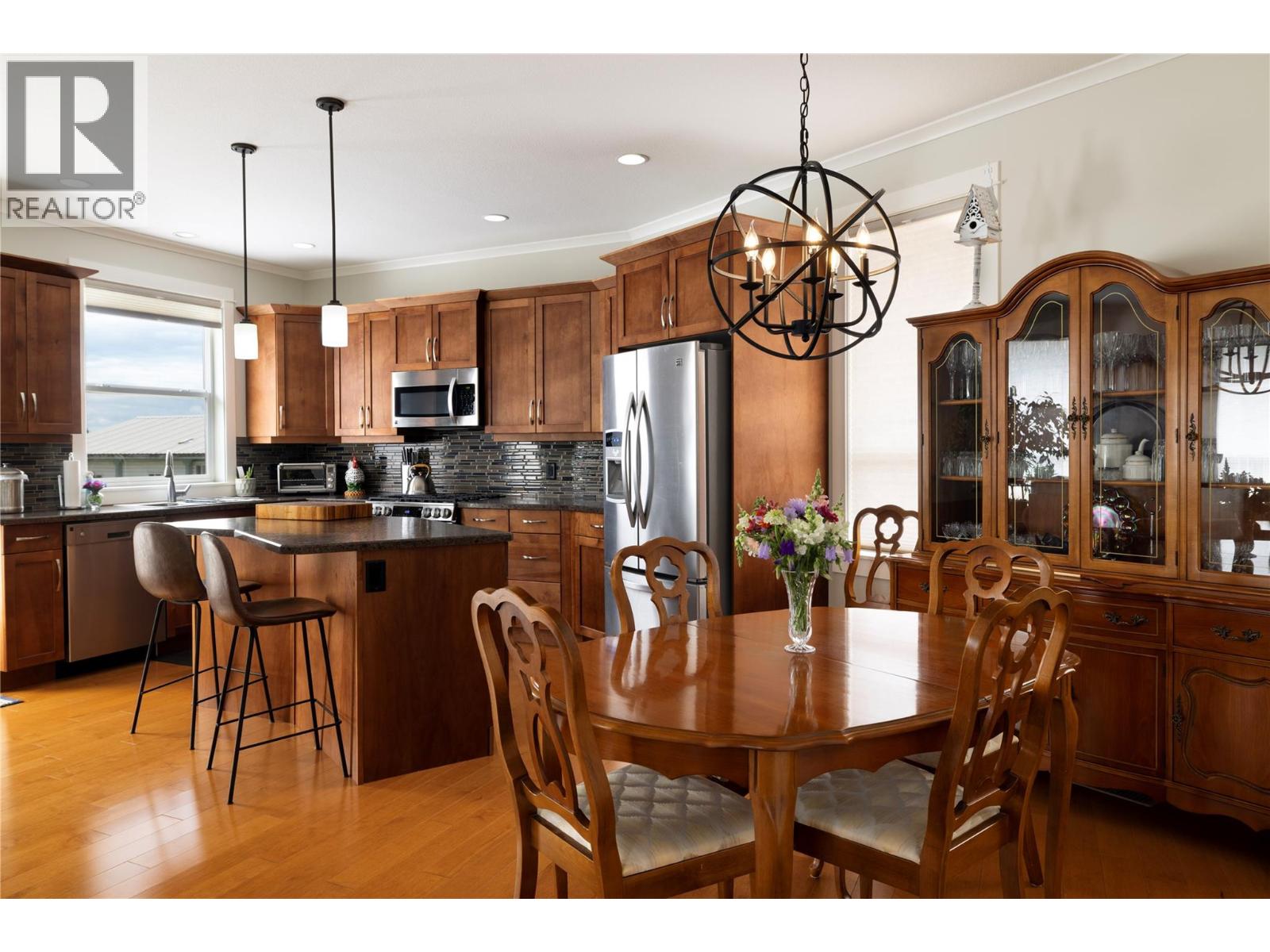 3535 Wood Avenue Unit# 6, Armstrong